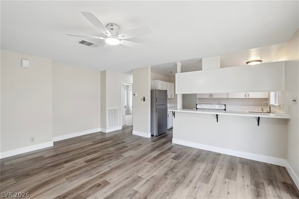 204 Breeze Street - Photo 11