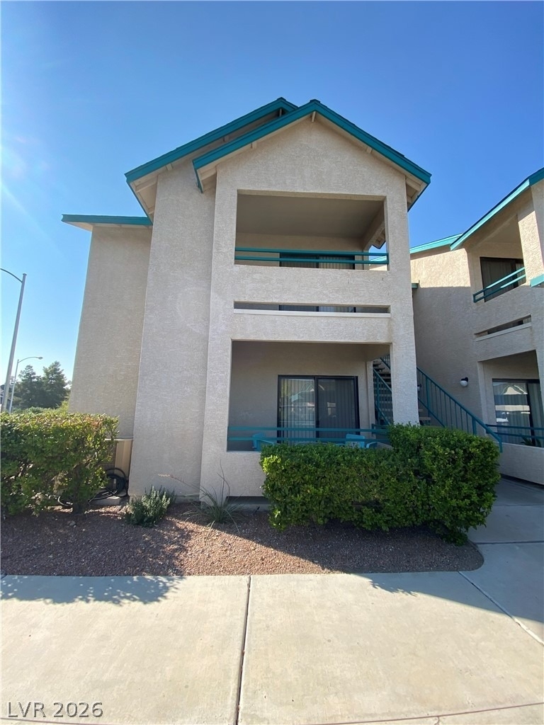 5271 Lindell Road - Photo 0
