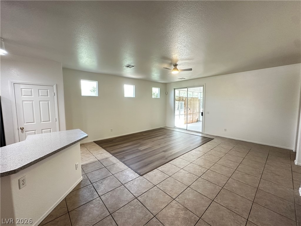 10912 Golden Birch Place - Photo 2