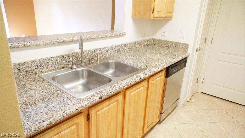 5055 W Hacienda Avenue - Photo 3