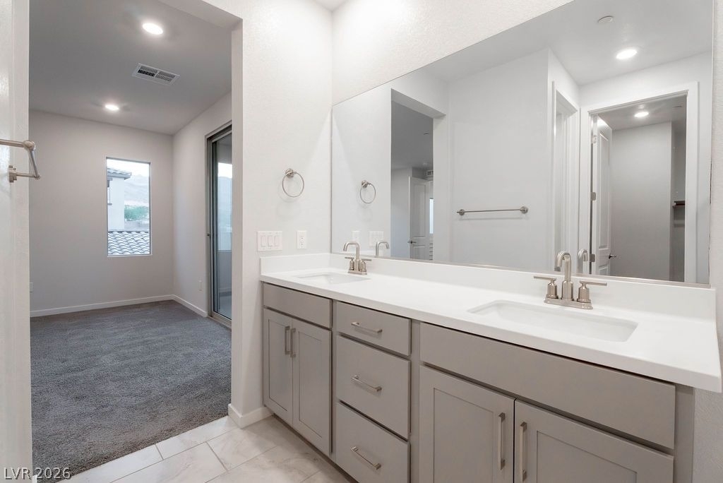 11620 Desert Hollow Avenue - Photo 36