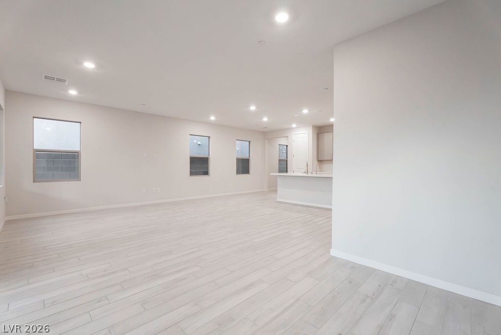 11620 Desert Hollow Avenue - Photo 11