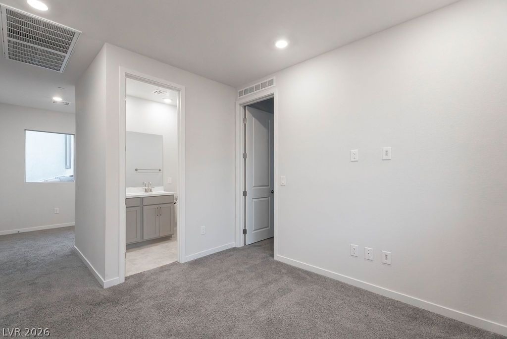 11620 Desert Hollow Avenue - Photo 21