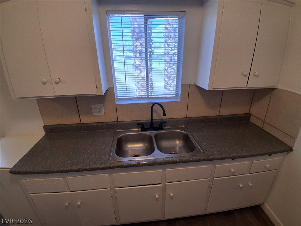 2100 Sunrise Avenue - Photo 26