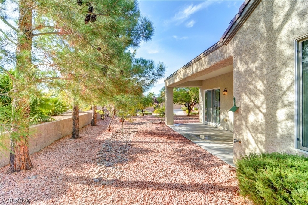 2173 Burris Hill Drive - Photo 15