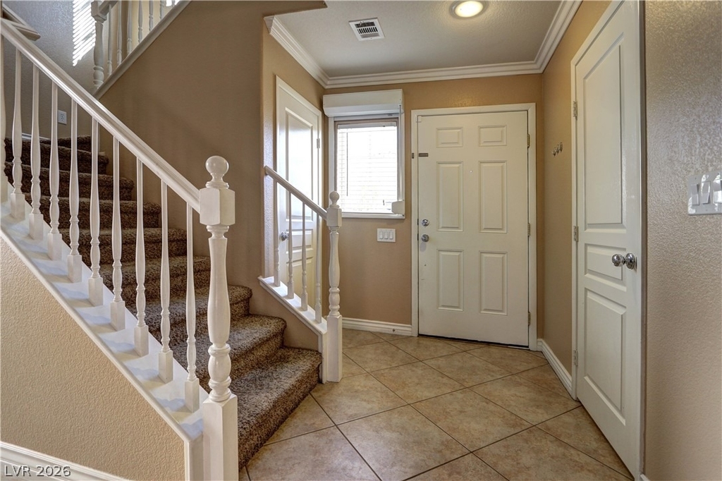 715 Shadwell Street - Photo 3