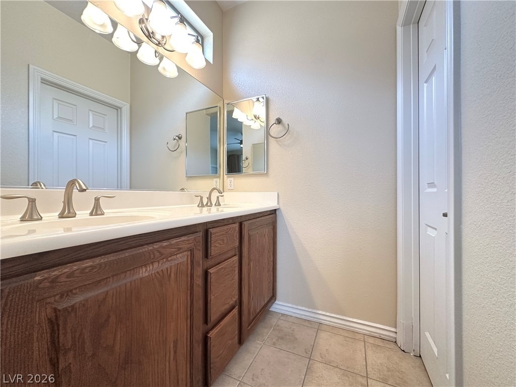 8137 Aurora Mist Street - Photo 17