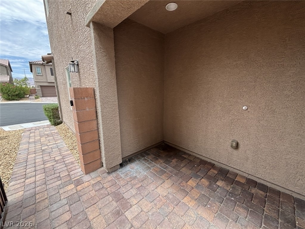 5582 Sancho Throne Road - Photo 4