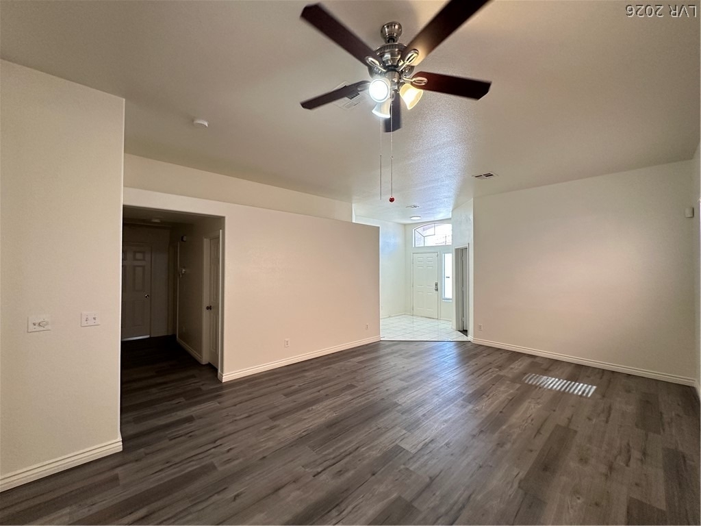 9450 Hanta Avenue - Photo 3