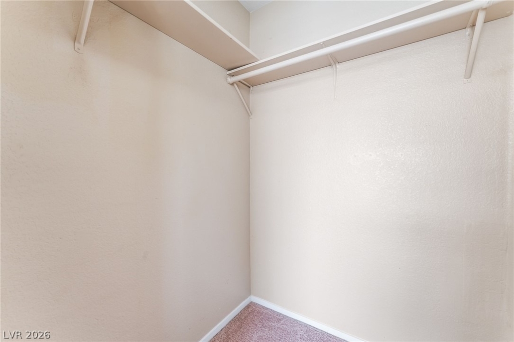 8725 Autumn Valley Avenue - Photo 20