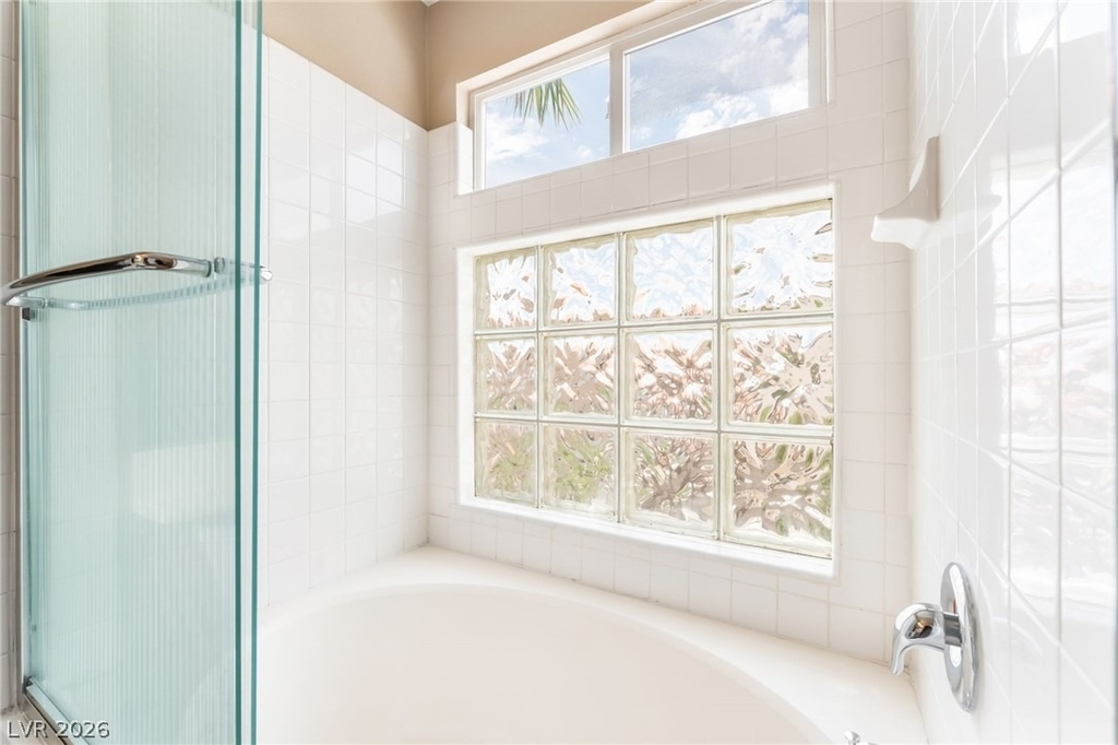 8725 Autumn Valley Avenue - Photo 22