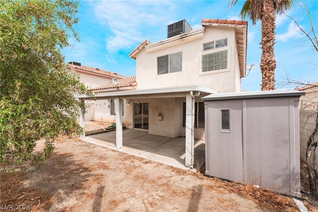 8725 Autumn Valley Avenue - Photo 32