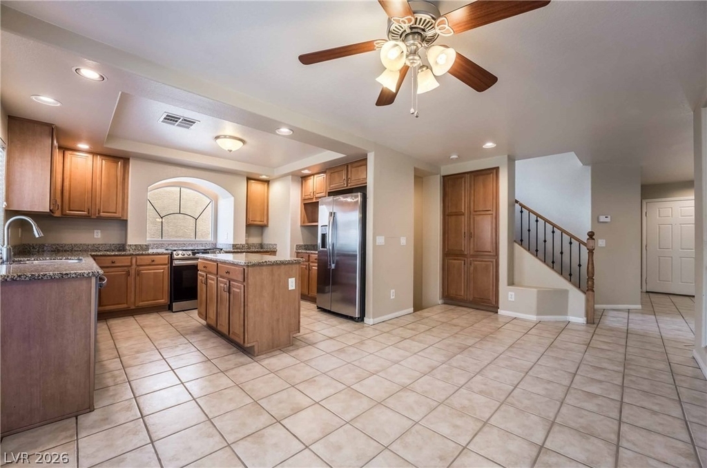 823 Beartooth Falls Court - Photo 9