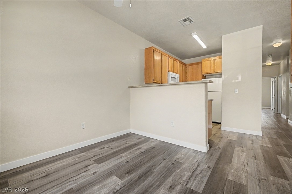 4730 Craig - Photo 9