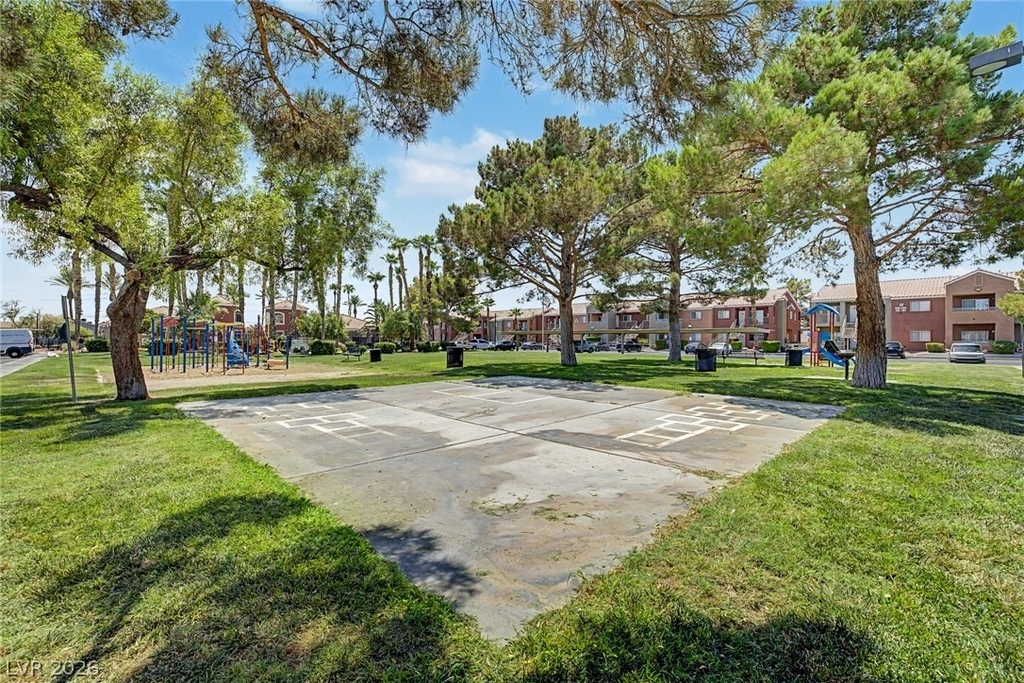 4730 Craig - Photo 32