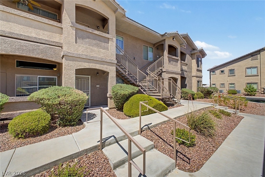 8805 Jeffreys Street - Photo 0