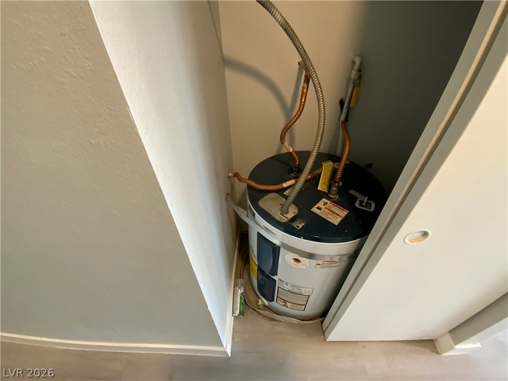 466 E Sunset Road - Photo 5