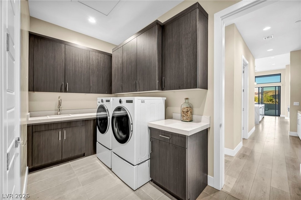 10935 Rossa Peak Avenue - Photo 21
