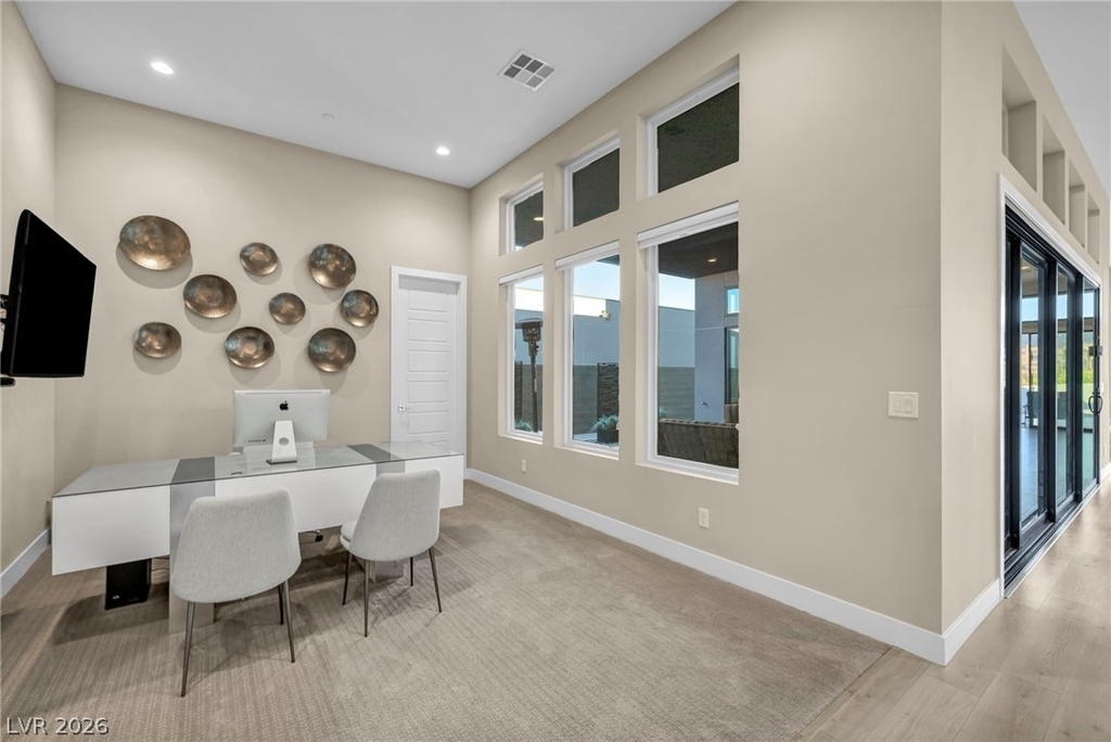 10935 Rossa Peak Avenue - Photo 12