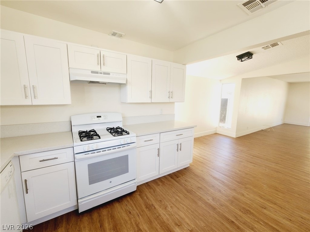 6232 Espinosa Avenue - Photo 2