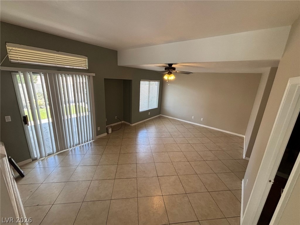 7909 Constantinople Avenue - Photo 12