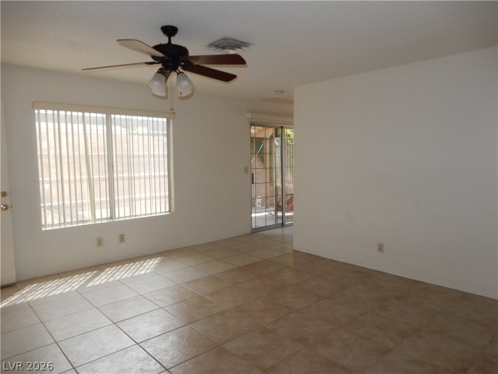 4431 Honeydew Circle - Photo 2