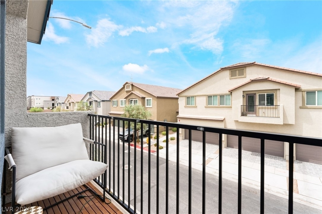 7850 Jupiter Sky Street - Photo 23