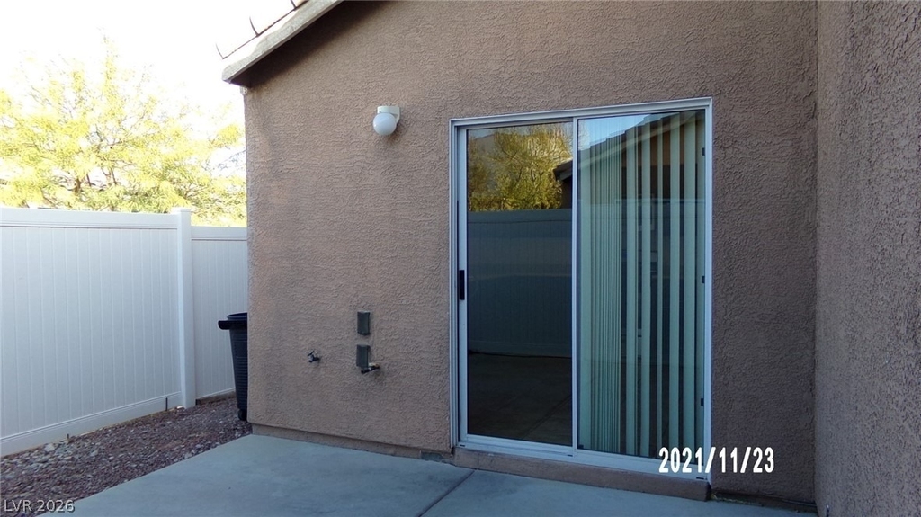 9276 Swamp Rose Avenue - Photo 6