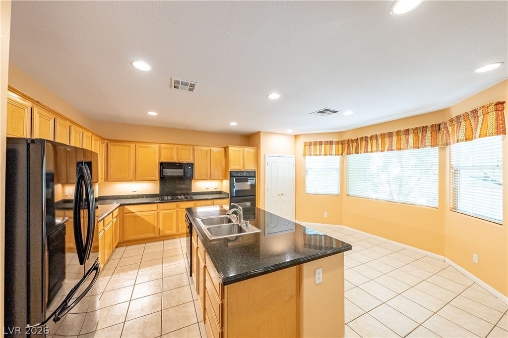 398 Washtenaw Street - Photo 5