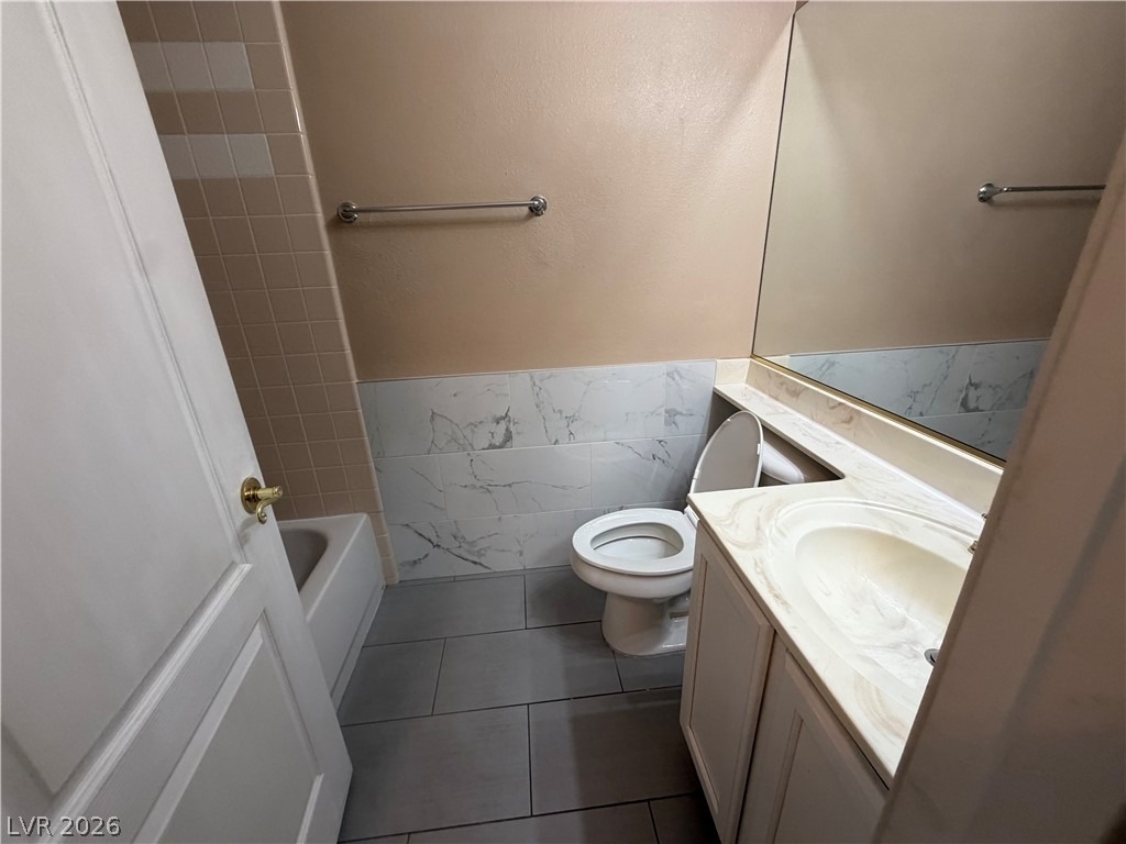 2381 Goldfire Circle - Photo 9