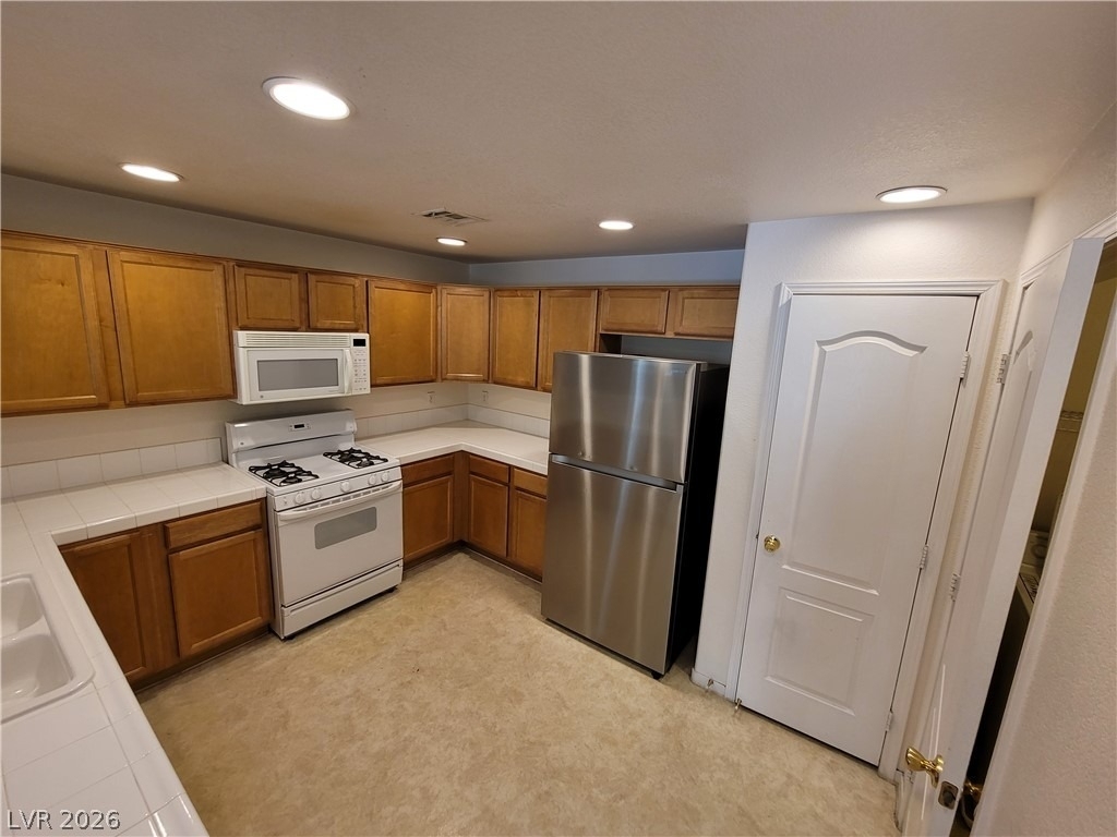 2325 Windmill Parkway - Photo 17