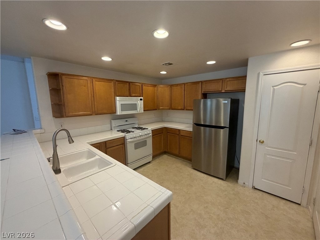 2325 Windmill Parkway - Photo 17
