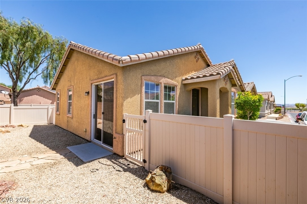 6840 Frances Celia Avenue - Photo 33