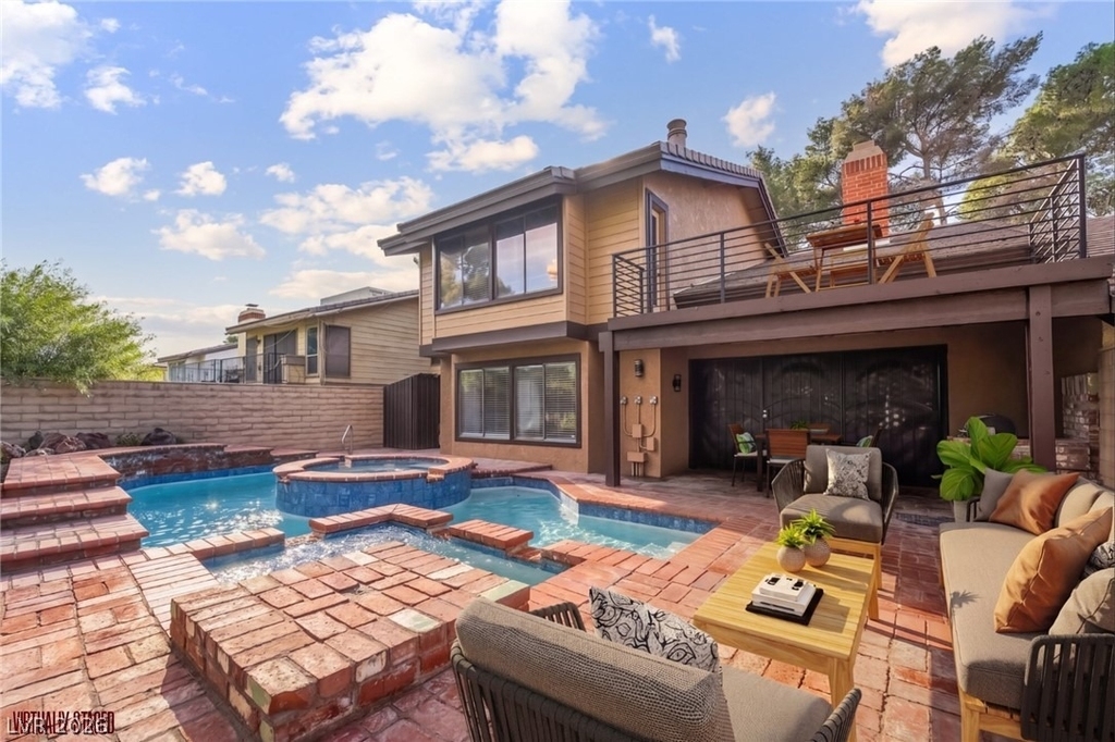 968 Pinehurst Drive - Photo 0