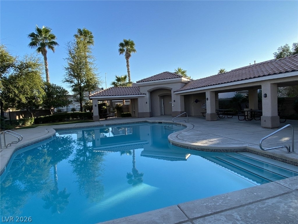 869 Park Walk Avenue - Photo 9