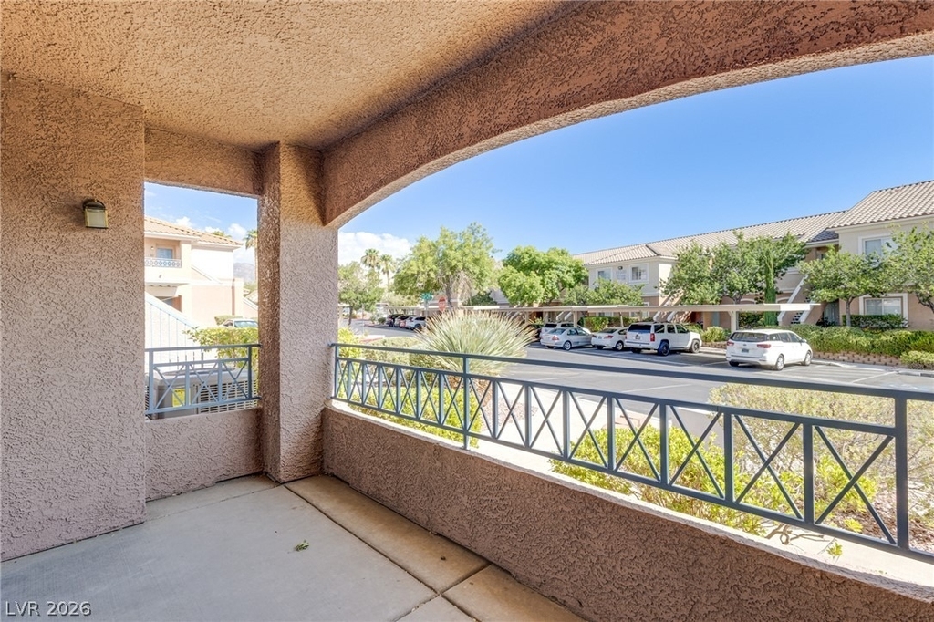 300 Pine Haven Street - Photo 3