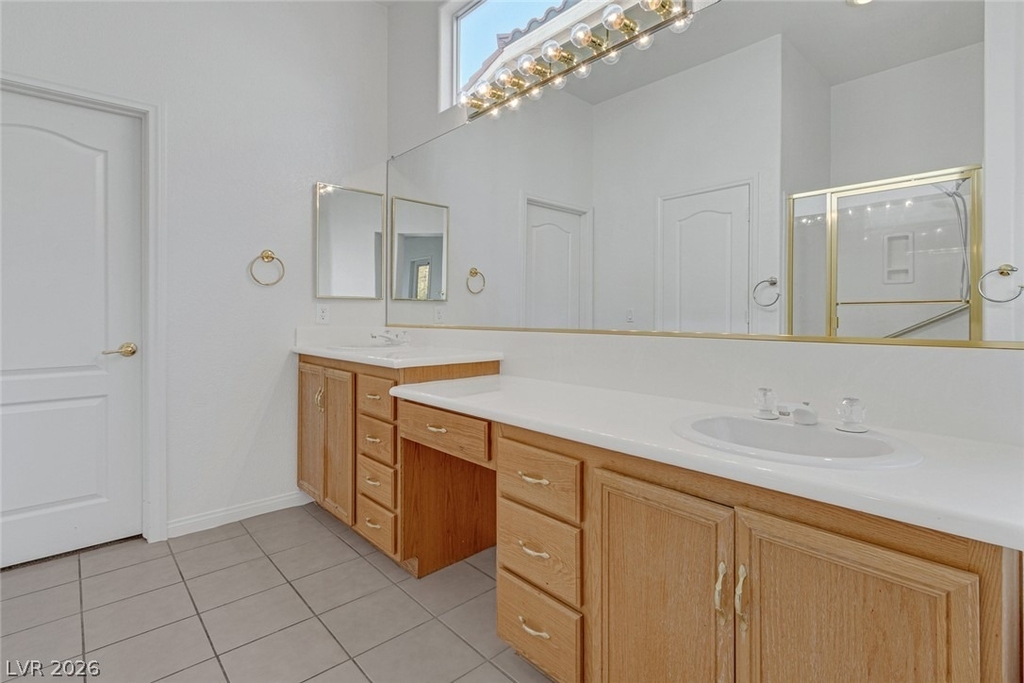 3131 Surf Spray Street - Photo 35