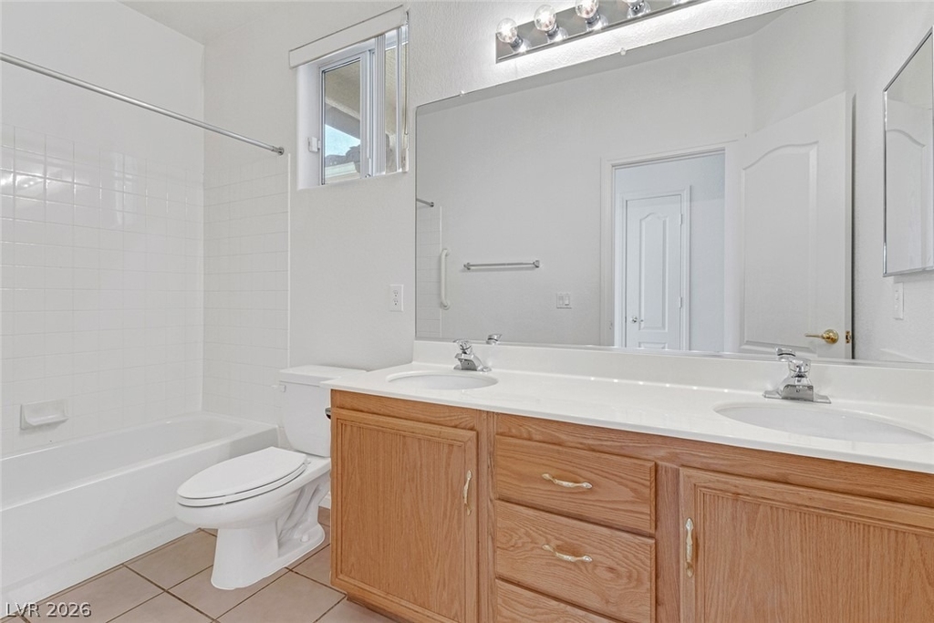 3131 Surf Spray Street - Photo 42