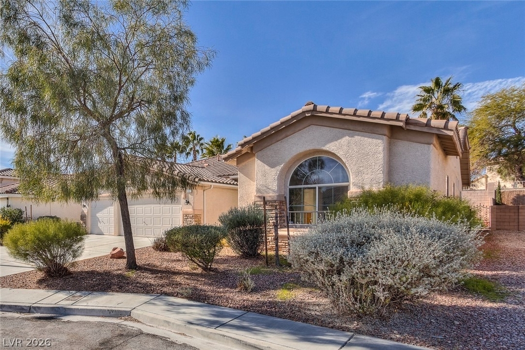 3131 Surf Spray Street - Photo 2