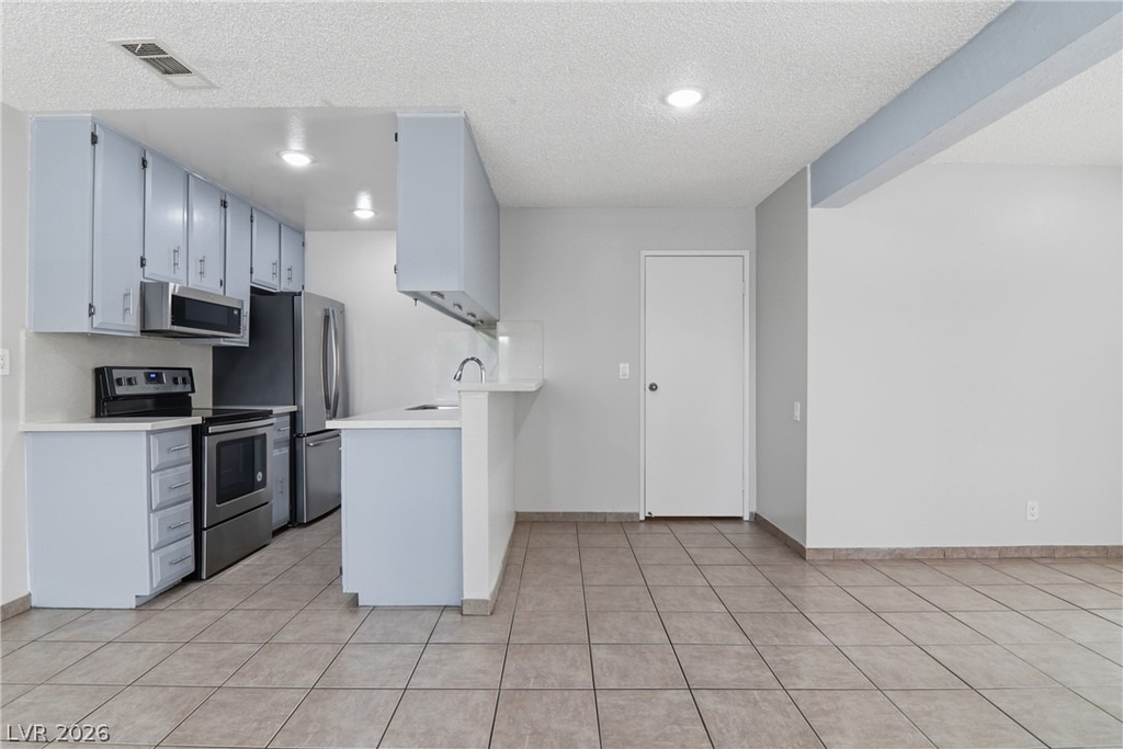 2274 E Desert Inn Road - Photo 4