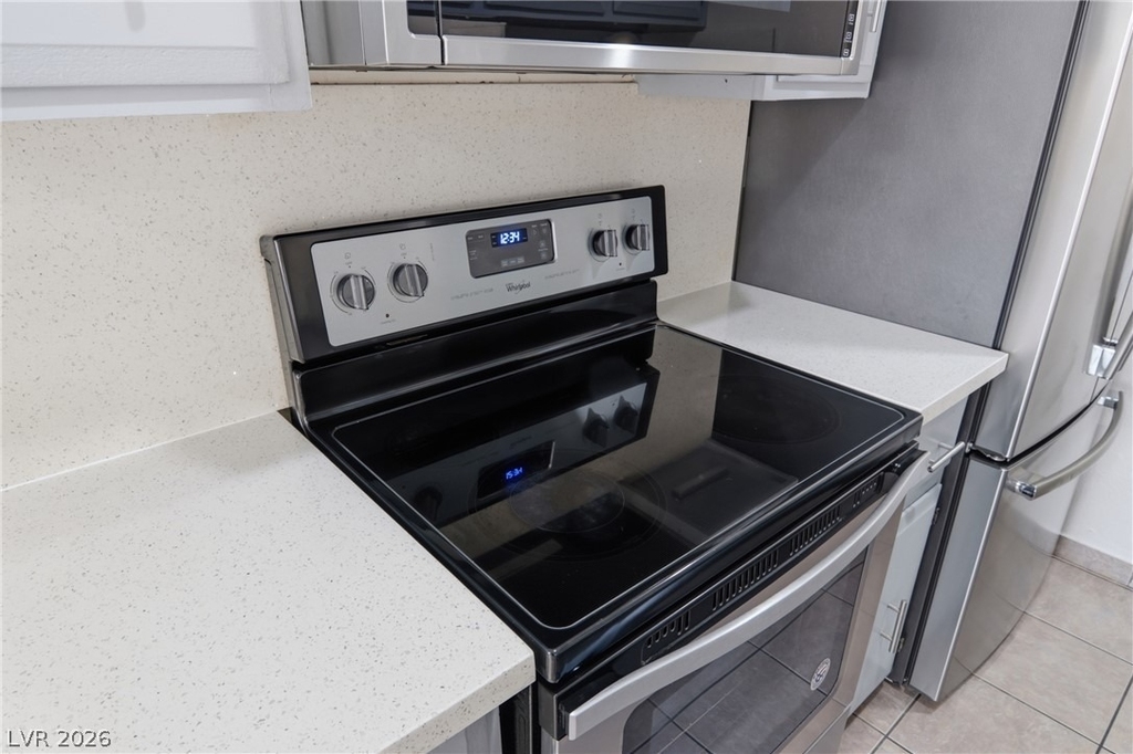 2274 E Desert Inn Road - Photo 8