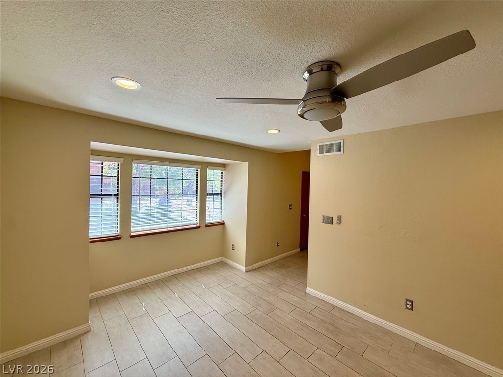 5923 Laredo Street - Photo 17