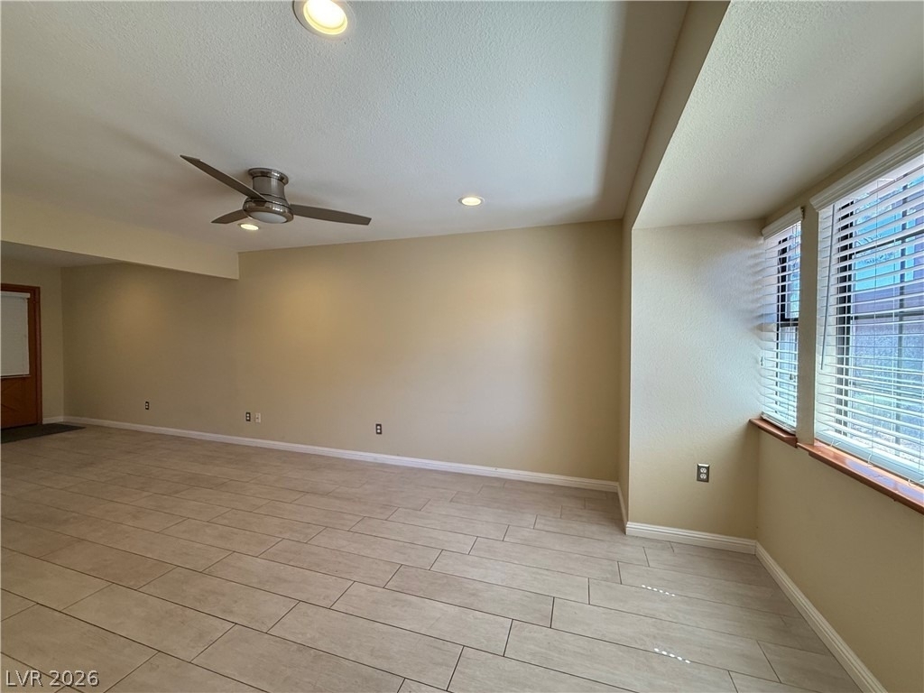 5923 Laredo Street - Photo 18