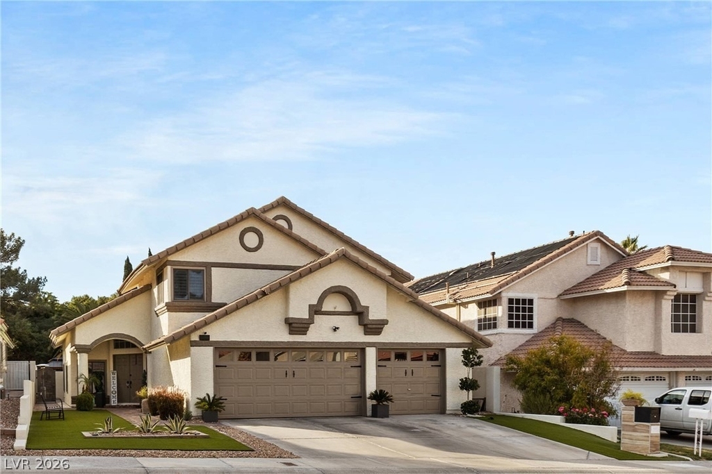 407 Crater Court - Photo 2