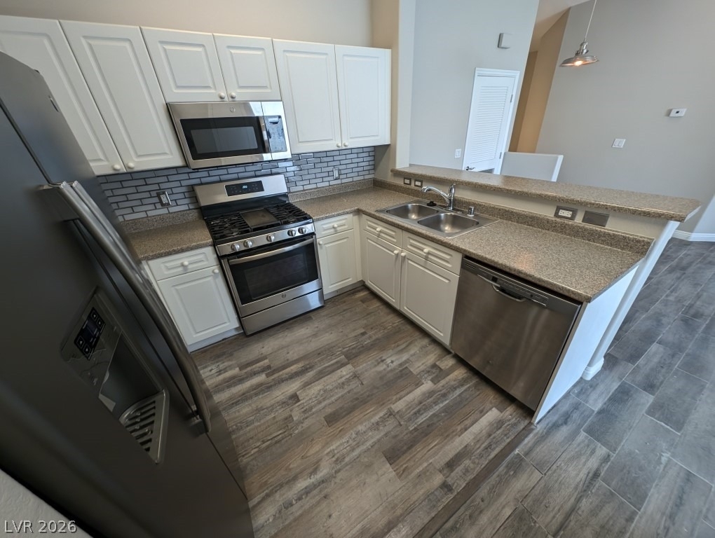 8708 Tomnitz Avenue - Photo 9