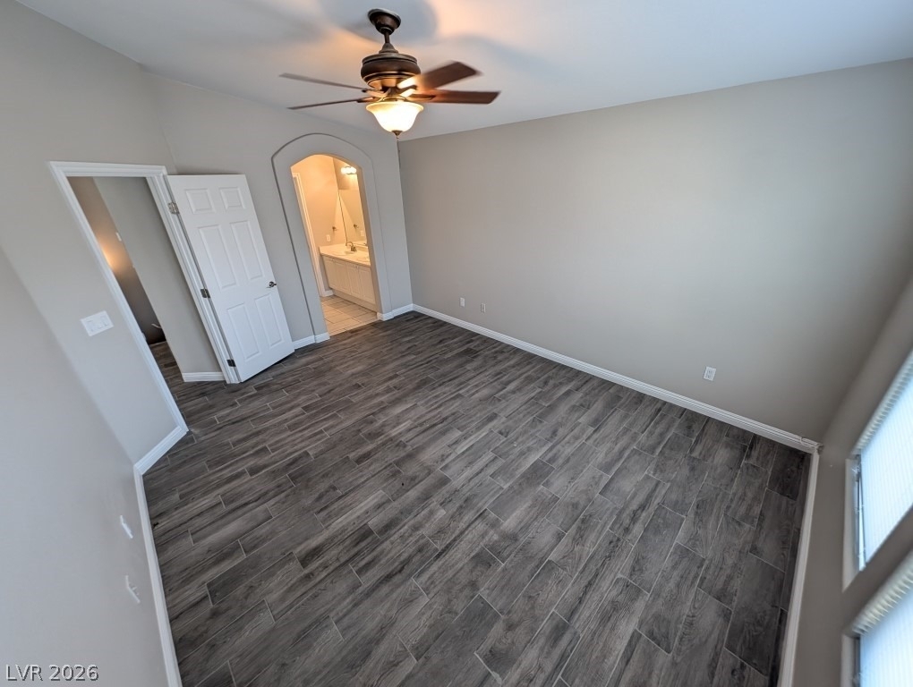 8708 Tomnitz Avenue - Photo 11