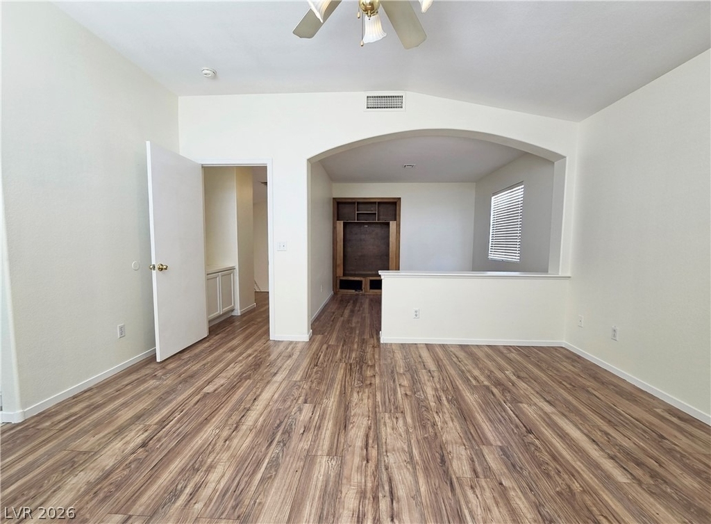 1900 Villa Vista Way - Photo 10