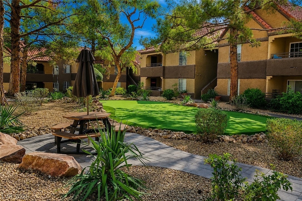 2200 S Fort Apache Road - Photo 31