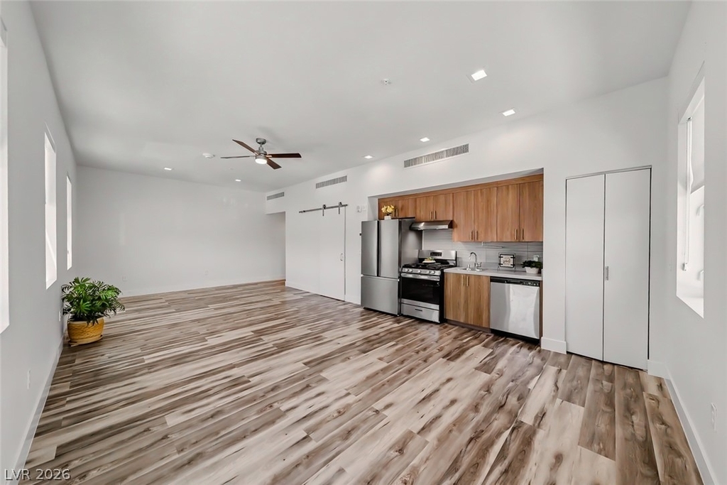 322 S Water Street - Photo 15
