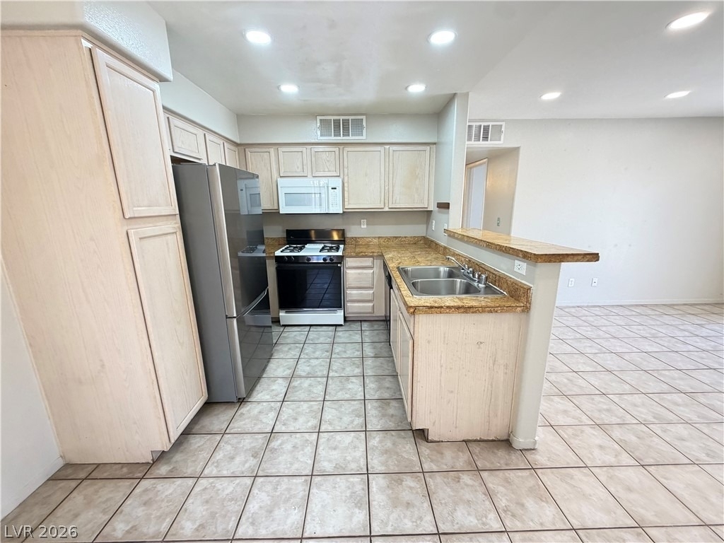 3085 Casey Drive - Photo 5